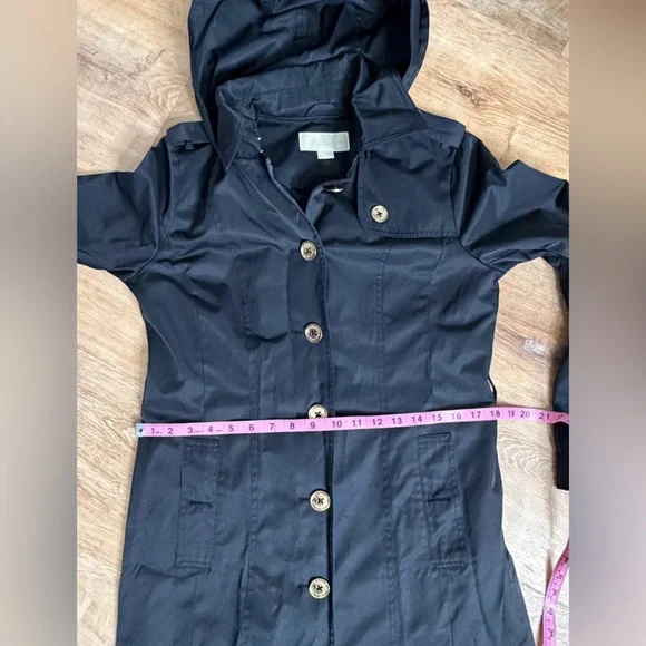 MICHAEL Michael Kors Black Trench Coat Size Small Gold Button Down Hooded - Picture 10 of 13
